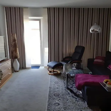 Ferienwohnung Cordula * Бад-Пирмонт